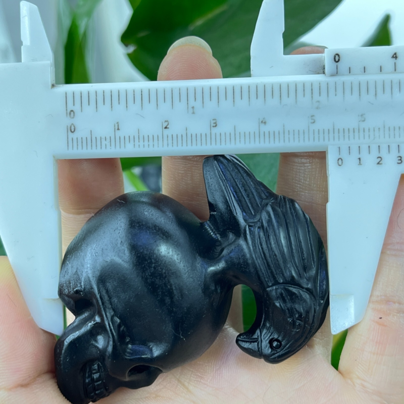 1pc Natural obsidian Crow handcarved quartz crystal bird animal skull Reiki 2"