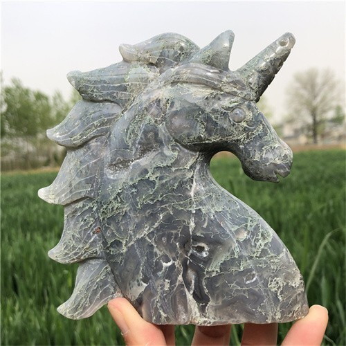 530g Natural Moss Agate Unicorn Carved Reiki Quartz Crystal Skull Figurines Crys