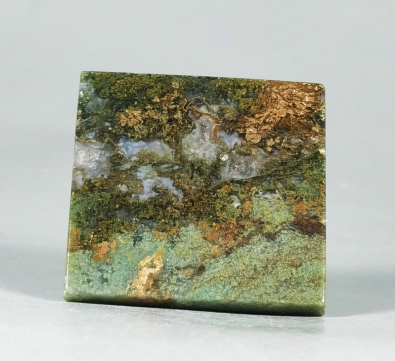 Original Natural Moss Agate Quartz Crystal Cave Crystal Pyramid Healing