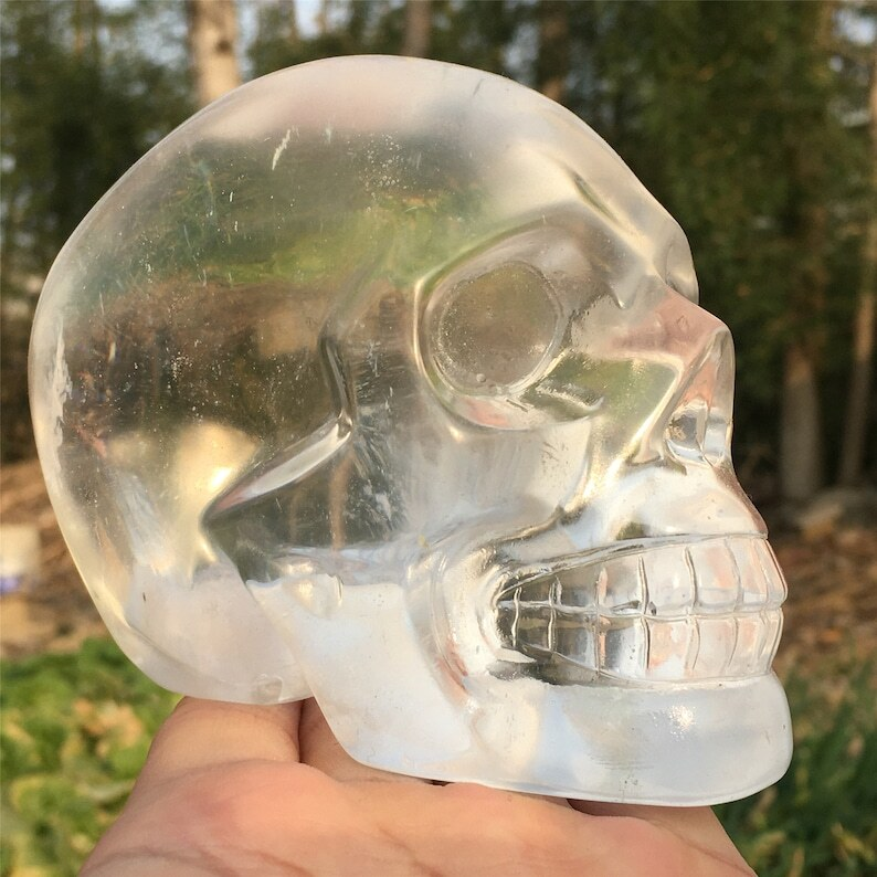 Hand carved Clear Melting stone Crystal Skull Reiki Heal Mineral Samples 1PC