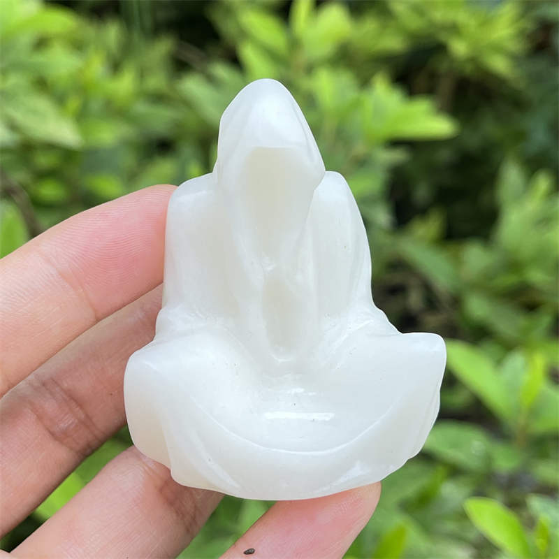 1pc Natural  white jade skull hand carved Quartz Crystal skull Healing 2"