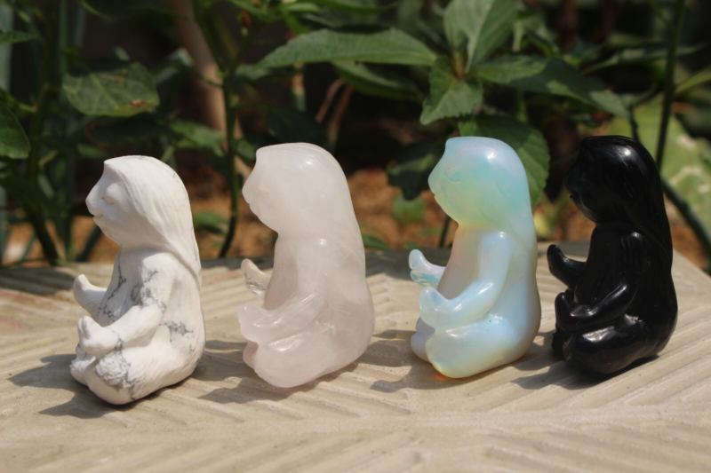 4pcs 50mm natural many kinds of materials quartz  carving sloth