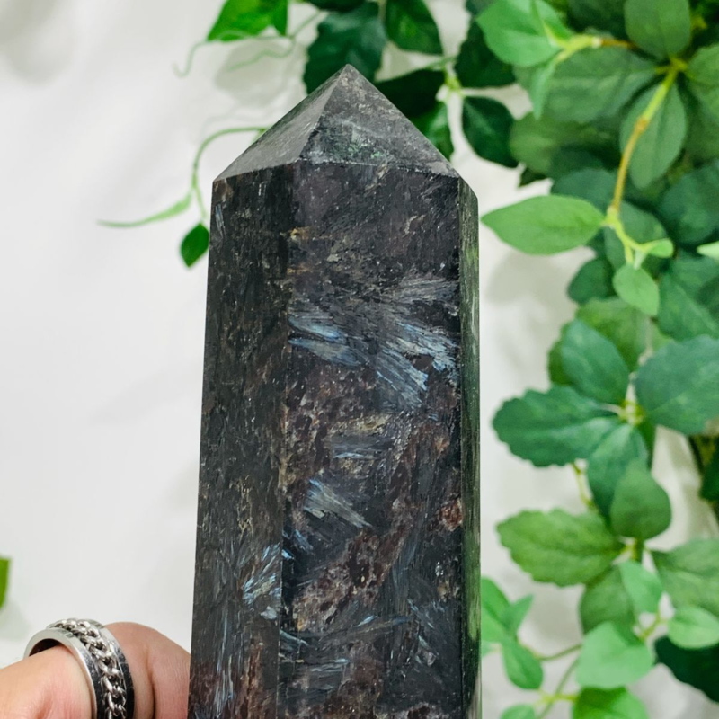 852g Natural Firework Stone Quartz Obelisk Crystal Wand Point Tower Healing