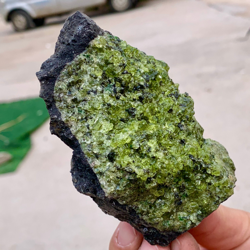 383G Natural and rare beautiful museum grade olive green olivine crystal