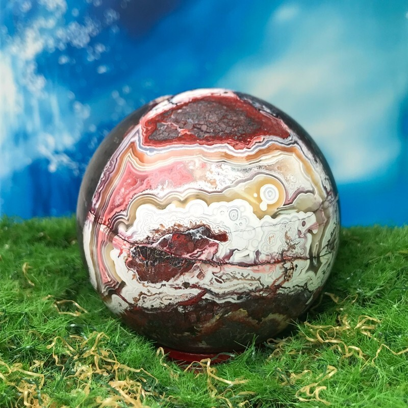 365G Natural Mexican Quartz Ball Crystal Ball Mineral Specimen Repair