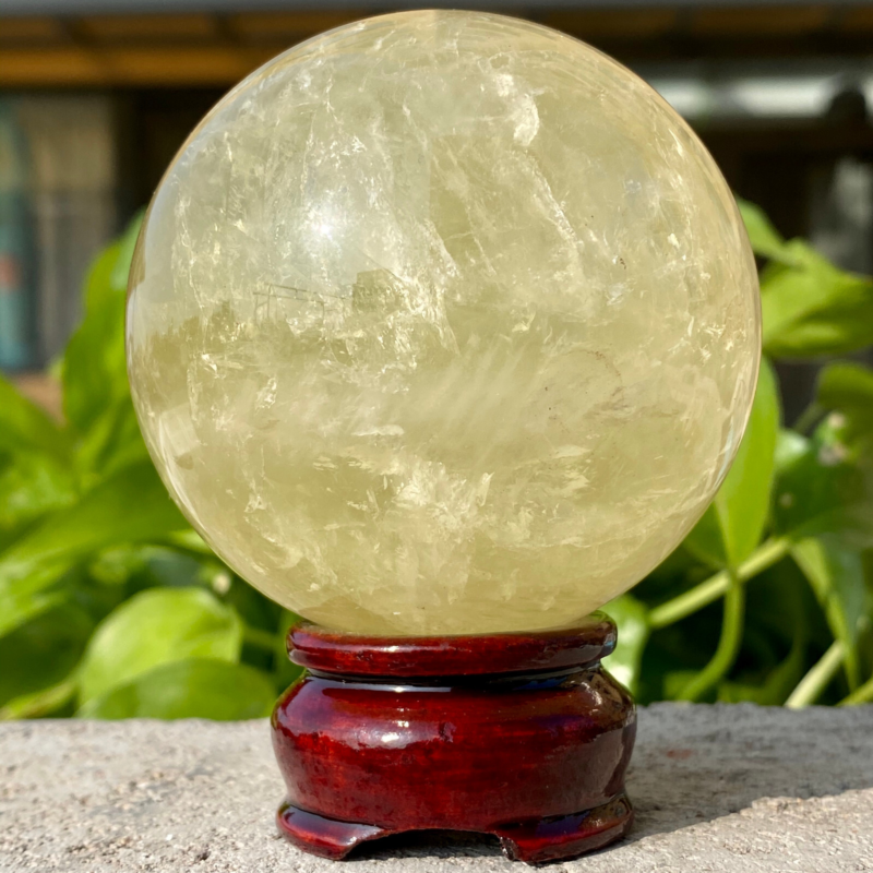 483G Natural yellow crystal quartz ball crystal ball sphere healing