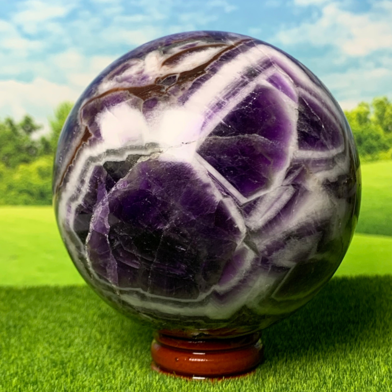 718G Rare High Quality Purple Dream Amethyst Quartz Crystal Sphere Healing Ball