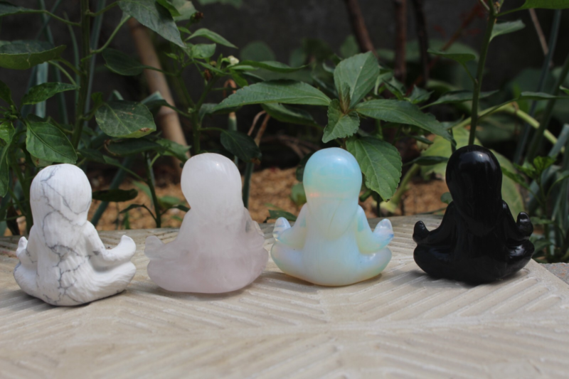 4pcs 50mm natural many kinds of materials quartz  carving sloth