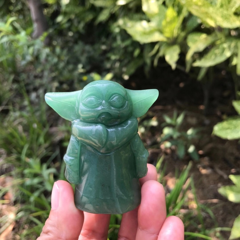 1PC  Natural Dongling jade Judas Quartz Crystal Skull Healing Gem Gift Random