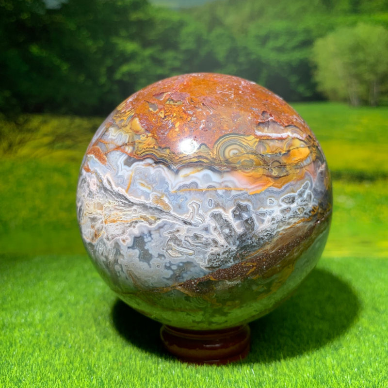 646G Natural mexican stone Quartz Ball Crystal Sphere Mineral Specimen Healing