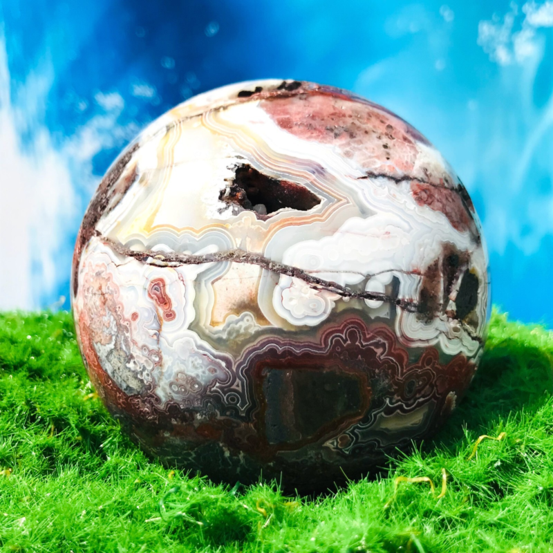 619G Rare Natural Mexican stone Quartz Sphere Crystal Ball Specimen Healing