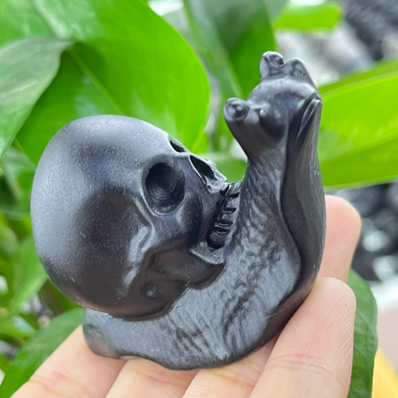 1pc Natural obsidian snail skull carved quartz crystal animal skull Reiki 2"+