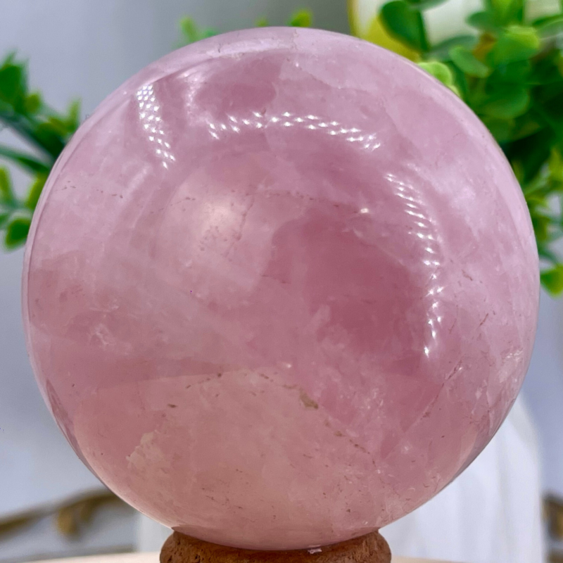352G Natural Crystal Pink Rose Chakra Quartz Sphere healing ball Specimen