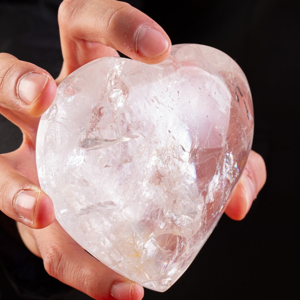 Extra Clear Quartz - Inspirational Heart - Height: 118 mm - Width: 99 mm- 600 g