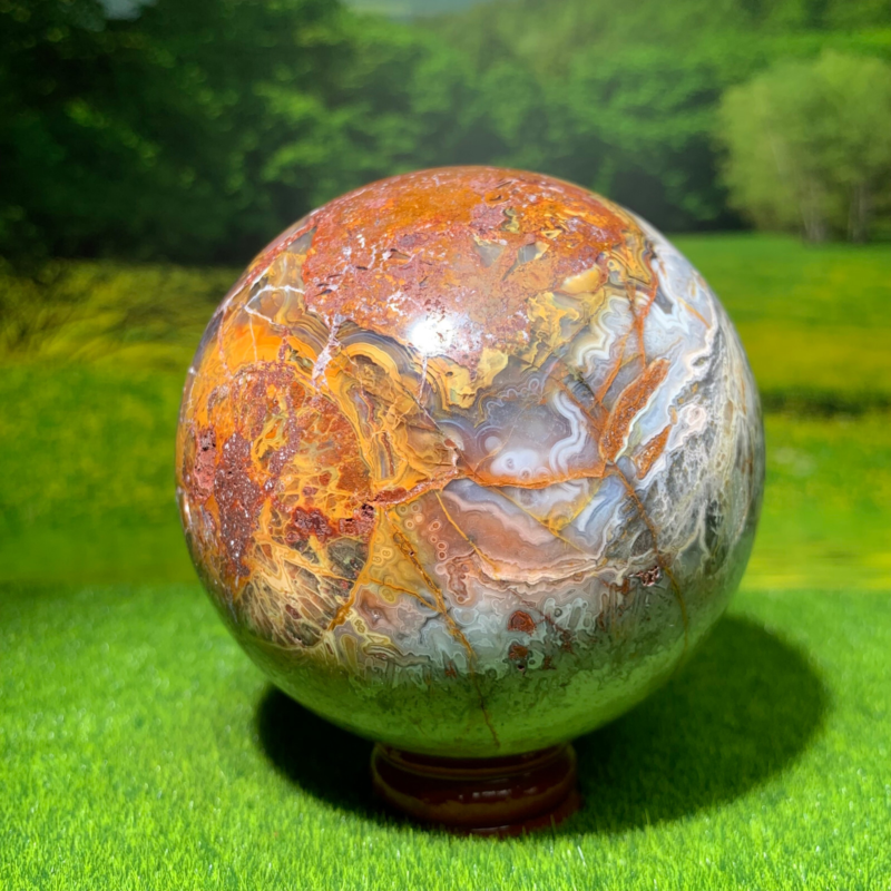 646G Natural mexican stone Quartz Ball Crystal Sphere Mineral Specimen Healing