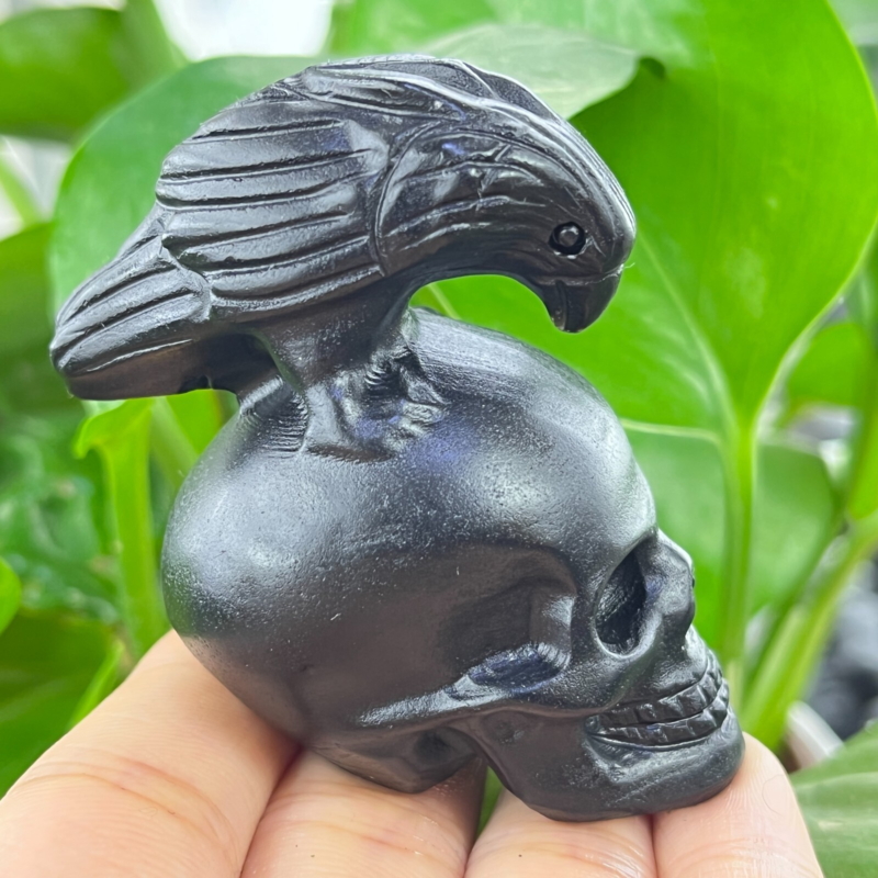 1pc Natural obsidian Crow handcarved quartz crystal bird animal skull Reiki 2"