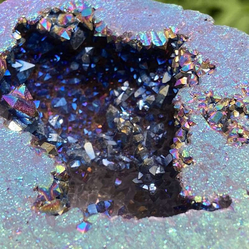 230g Electroplating color Natural Crystal Agate cave ornaments crystal cluster q