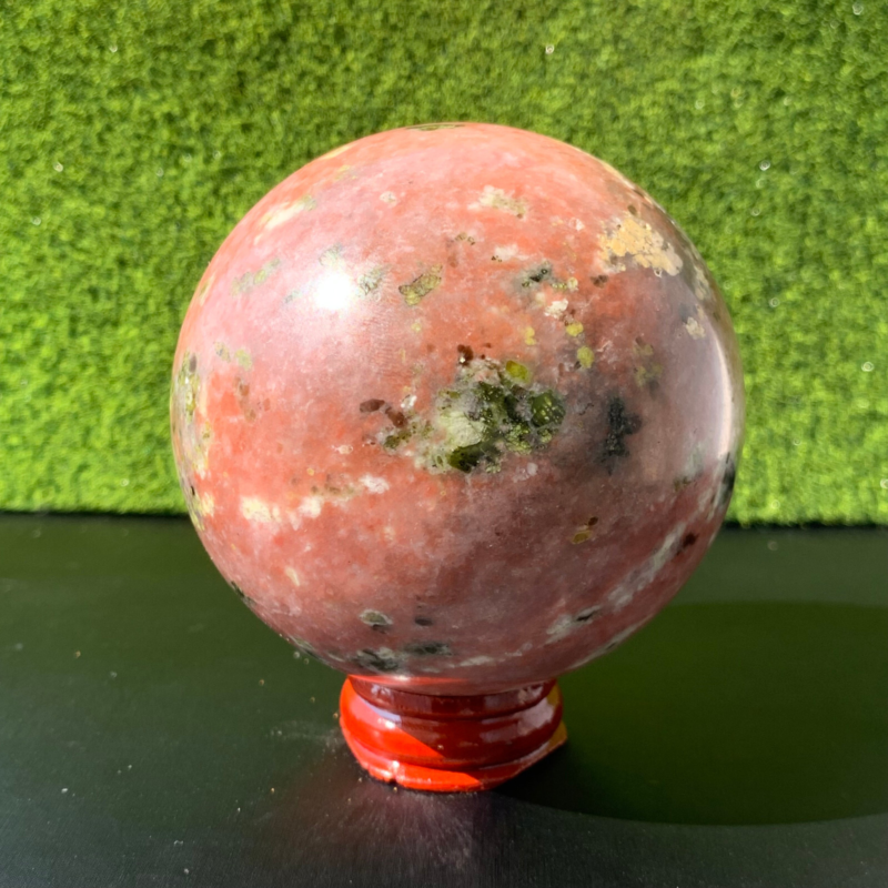 512GNatural Peach Blossom Tourmaline Quartz Ball Crystal Ball Reiki Repair