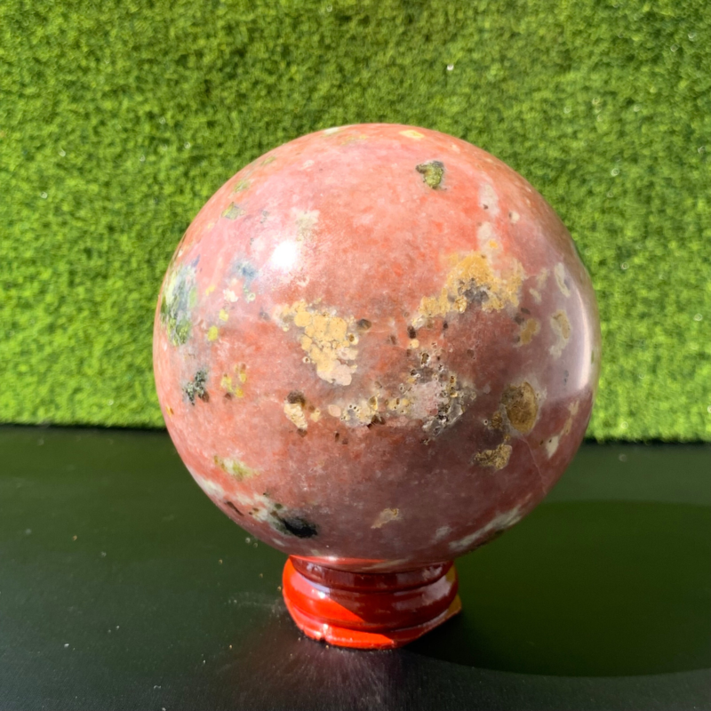 512GNatural Peach Blossom Tourmaline Quartz Ball Crystal Ball Reiki Repair