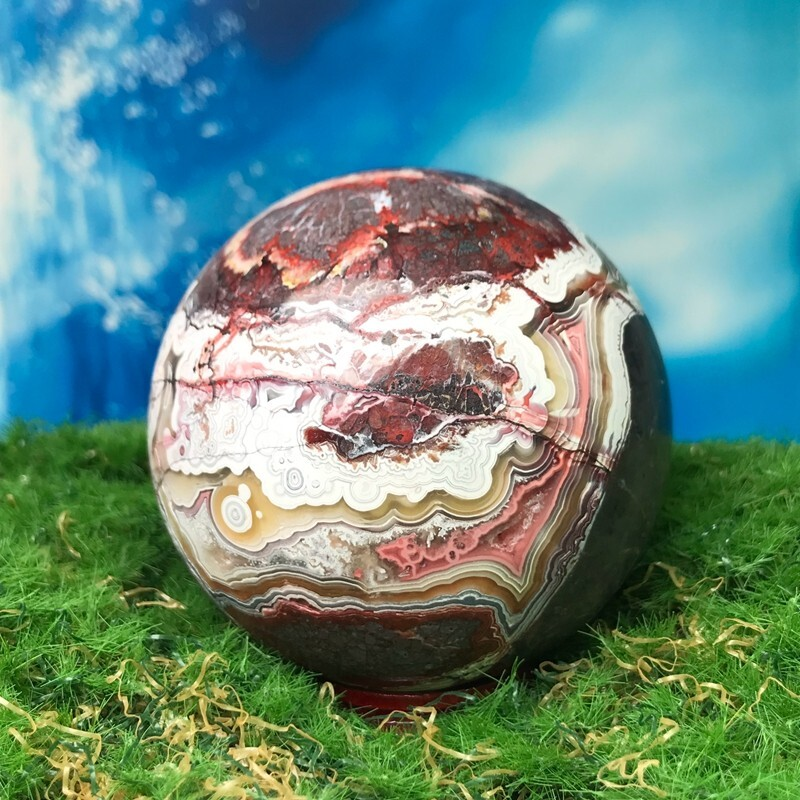 365G Natural Mexican Quartz Ball Crystal Ball Mineral Specimen Repair