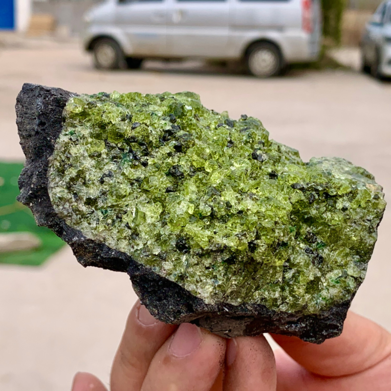 383G Natural and rare beautiful museum grade olive green olivine crystal