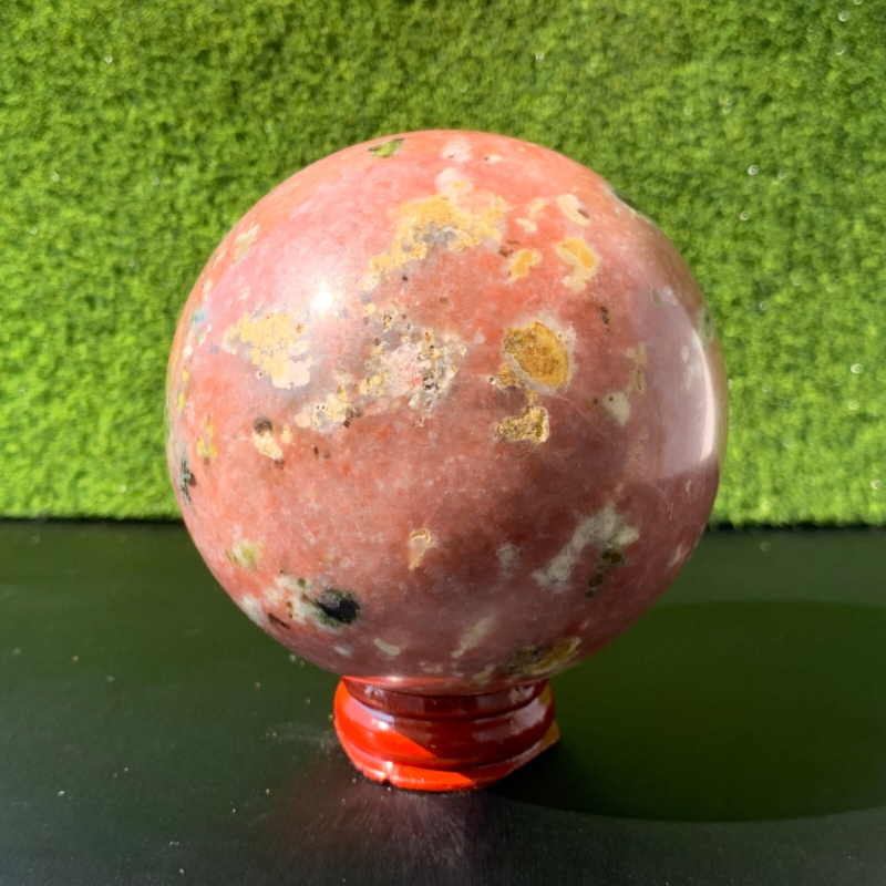 512GNatural Peach Blossom Tourmaline Quartz Ball Crystal Ball Reiki Repair