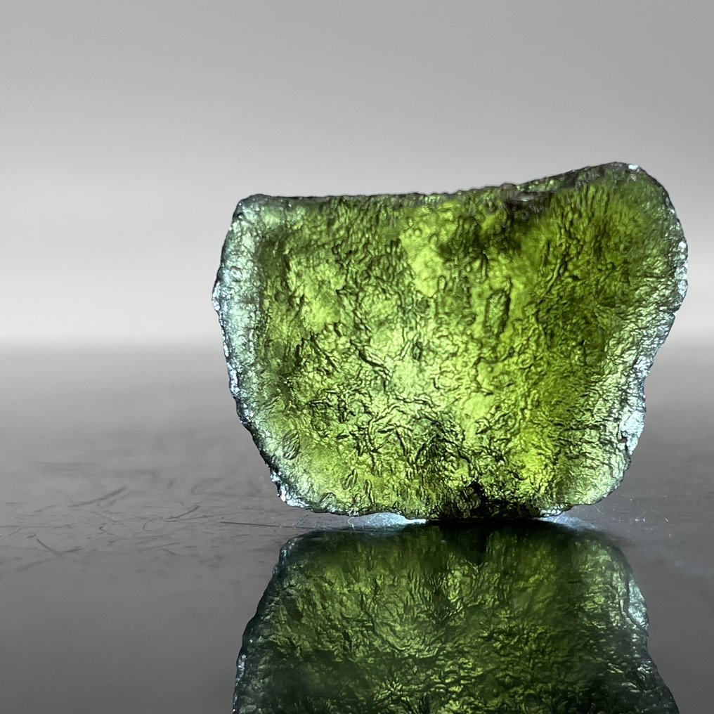 Moldavite Tektite Extraordinary Shape!! XXL with gas bubbles and lines, FEEL THE ENERGY!!! - 9g