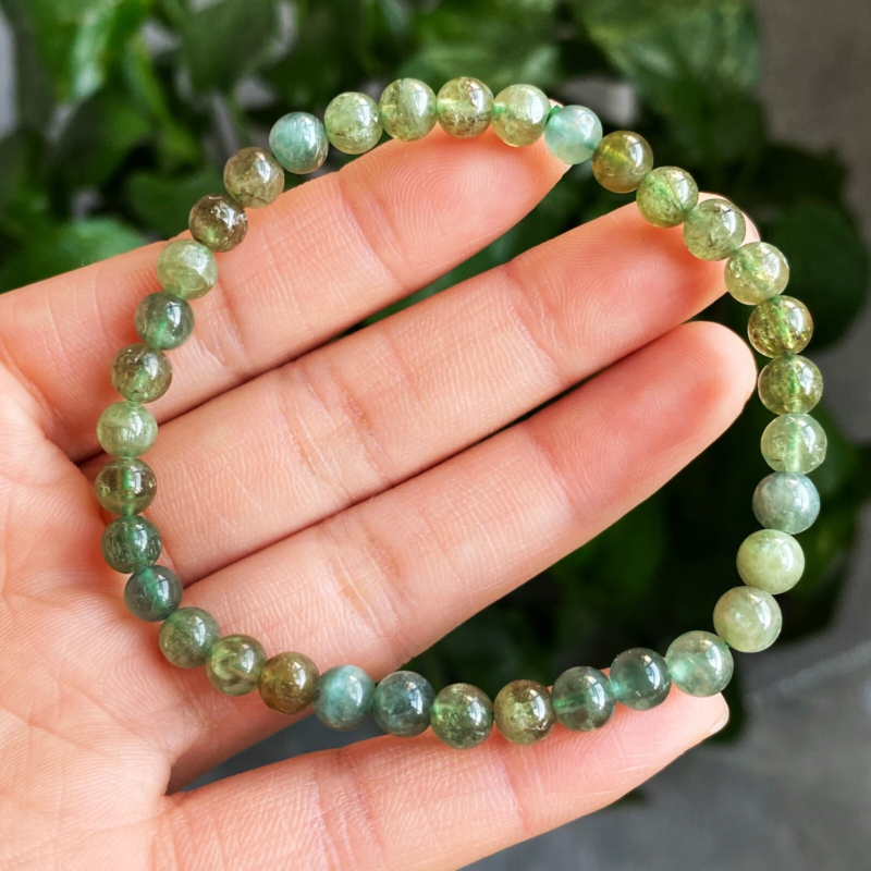 5.8mm 2pcs Genuine Natural Green Kunzite Crystal Round Beads Bracelet