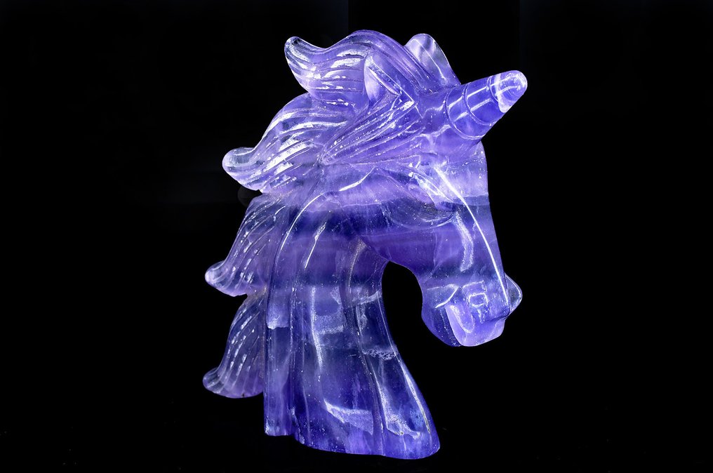 High quality purple and blue Fluorite unicorn - Height: 10.9 cm - Width: 9.9 cm- 390 g