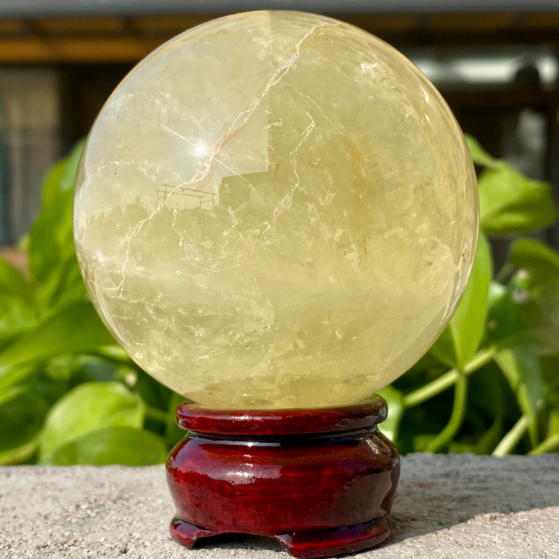 483G Natural yellow crystal quartz ball crystal ball sphere healing