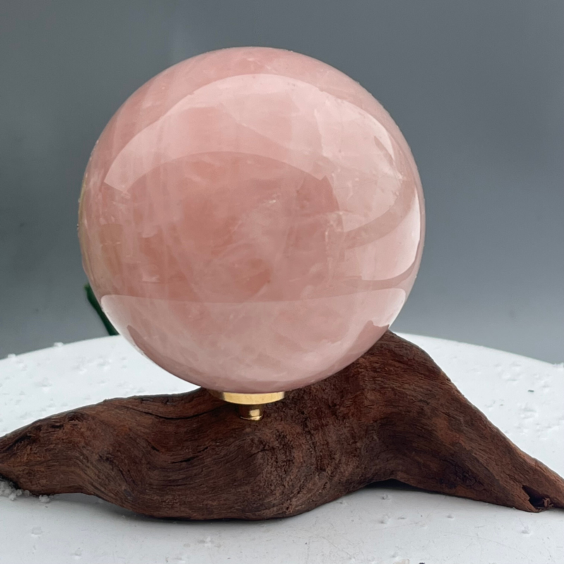 326g Natural powder crystal Ball Quartz Crystal Sphere Reiki Healing