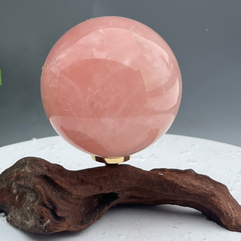 247g Natural powder crystal Ball Quartz Crystal Sphere Reiki Healing