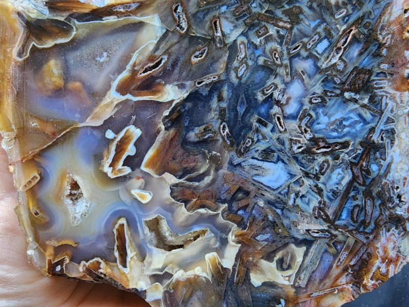 2.5 lbs (1.15 kg) Blue Agate Slab Quartzite, Raw Agate, Agate Rough Lapidary Materials