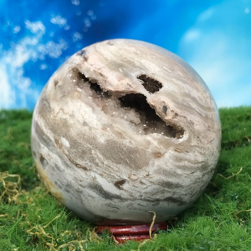 300GNatural Marine Jasper Quartz Ball Crystal Ball Mineral Sample Restoration