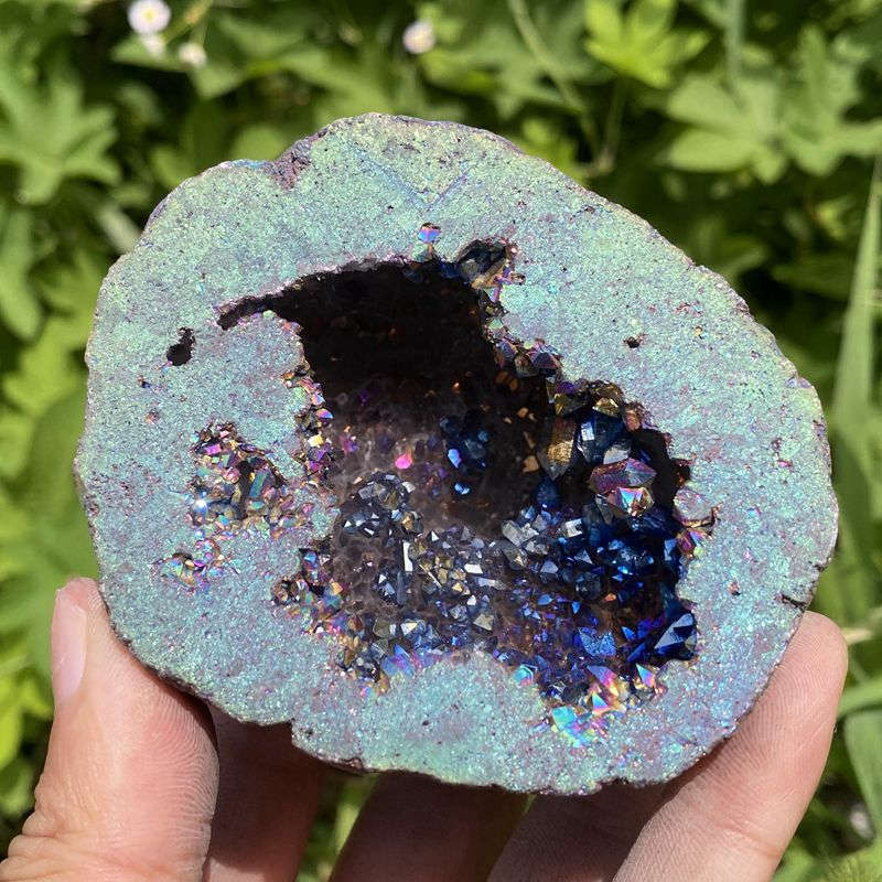 230g Electroplating color Natural Crystal Agate cave ornaments crystal cluster q