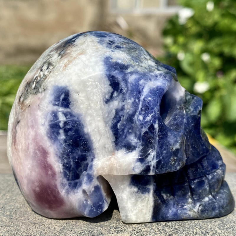 343G Natural Blue stripe quartz hand Carved skull crystal healing