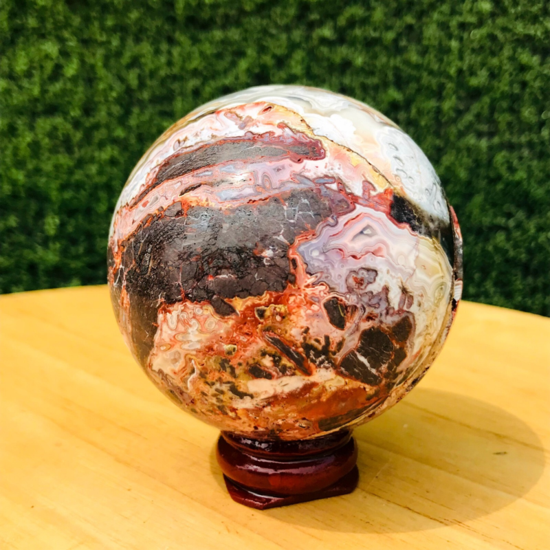 249GNatural Mexican Quartz Ball Crystal Ball Mineral Specimen Repair