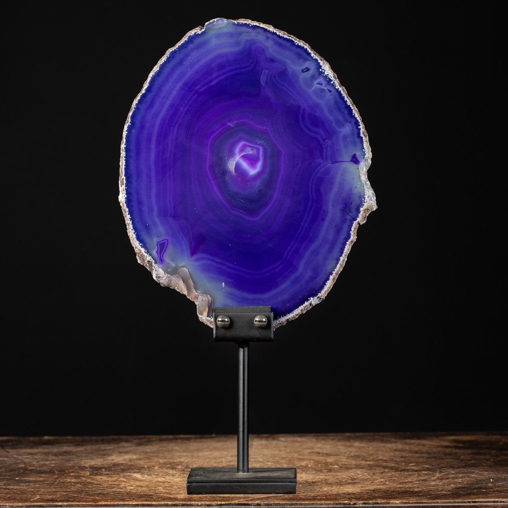 Detail of Purple Dyed Agagta Slab - Colored Agate Slide - Height: 40 mm - Width: 21.5 mm- 1279 g