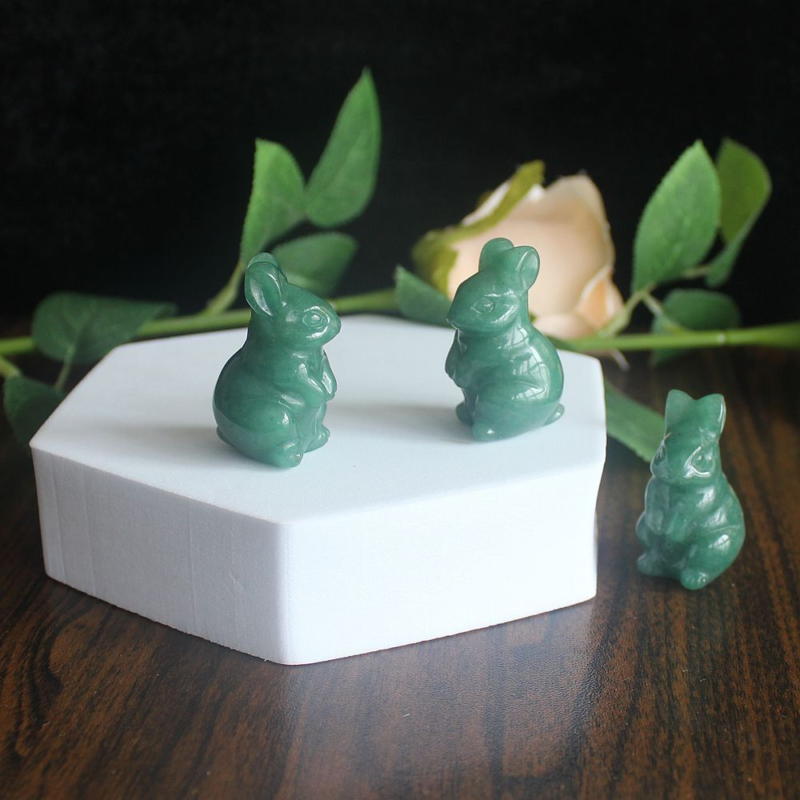 Carved gemstone crystal rabbit bunny figurine animal carving home decor 1.5&apos;&apos;