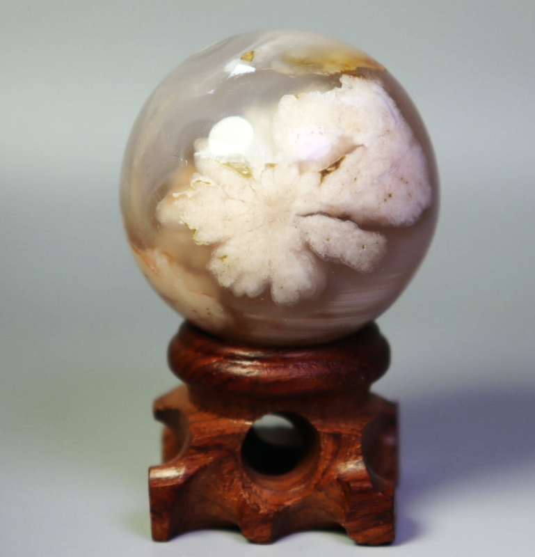 Natural Snowflake Cherry Blossom Flower Agate Quartz Crystal Sphere Ball / Stand