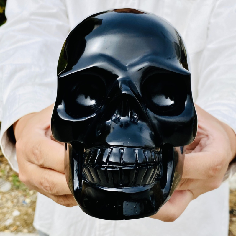 4.44LB Natural Obsidian gem skull Quartz Carved Crystal Skull Reiki Healing
