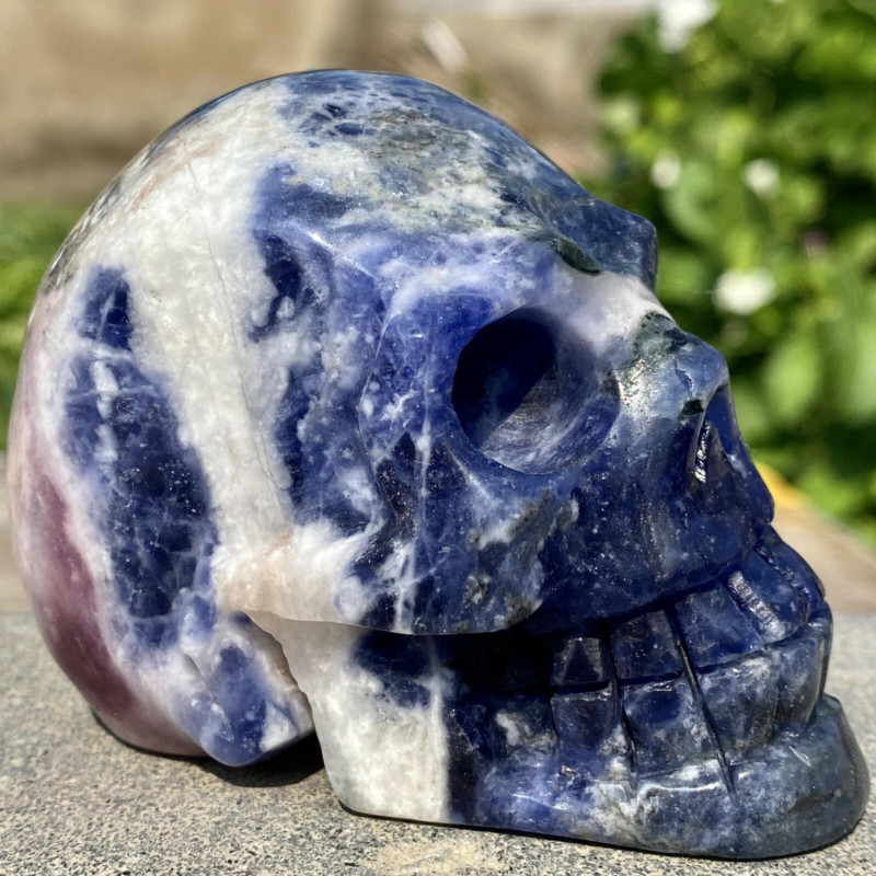 343G Natural Blue stripe quartz hand Carved skull crystal healing