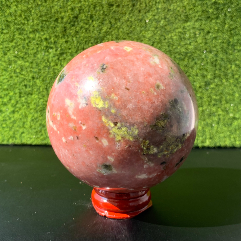 512GNatural Peach Blossom Tourmaline Quartz Ball Crystal Ball Reiki Repair