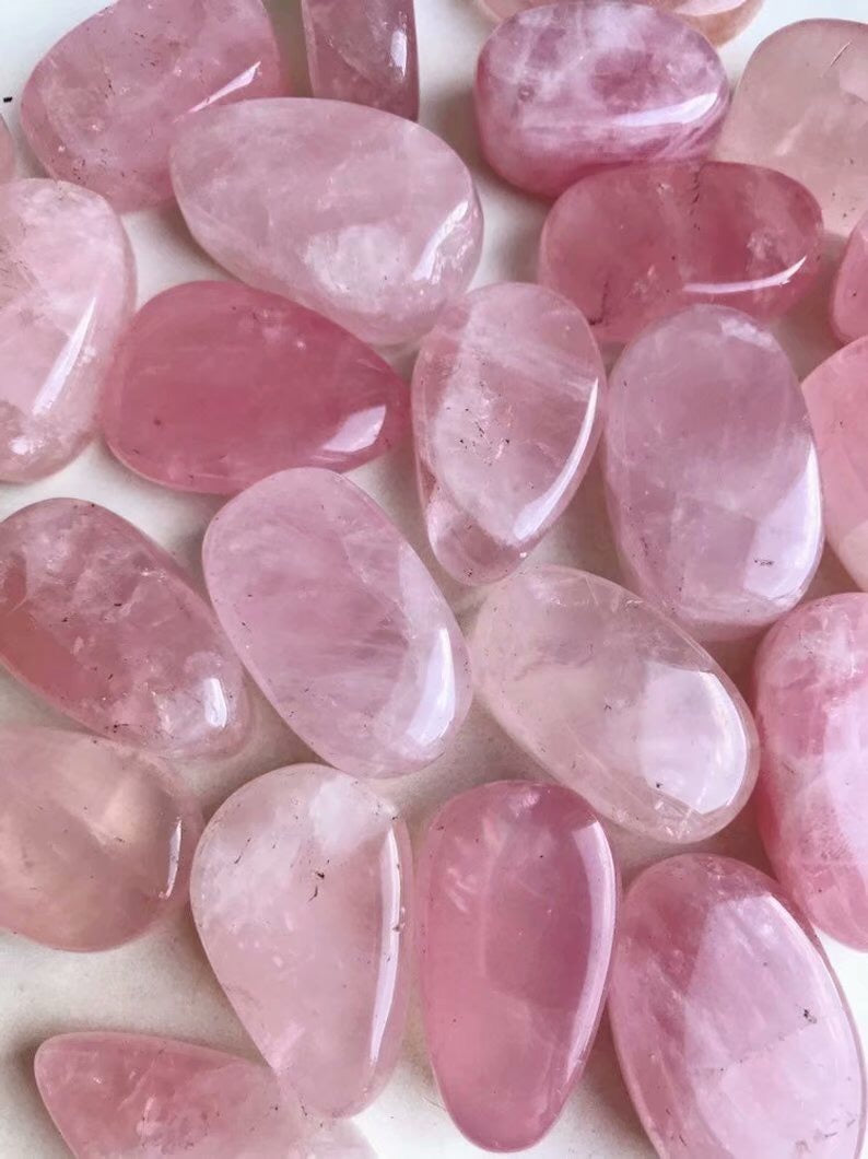 Piedra de cuarzo rosa