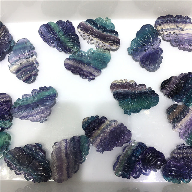 Colgante de Buda de mariposa tallado de cristal de fluorita arcoíris de cristal Natural al por mayor para regalo 