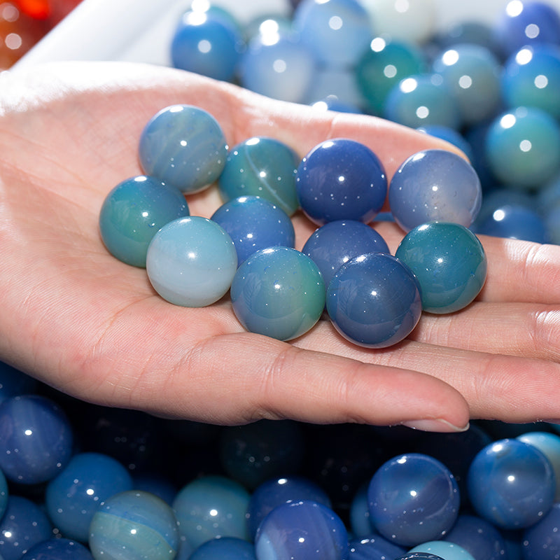 Decoración de bolas de cristal de ágata azul. 