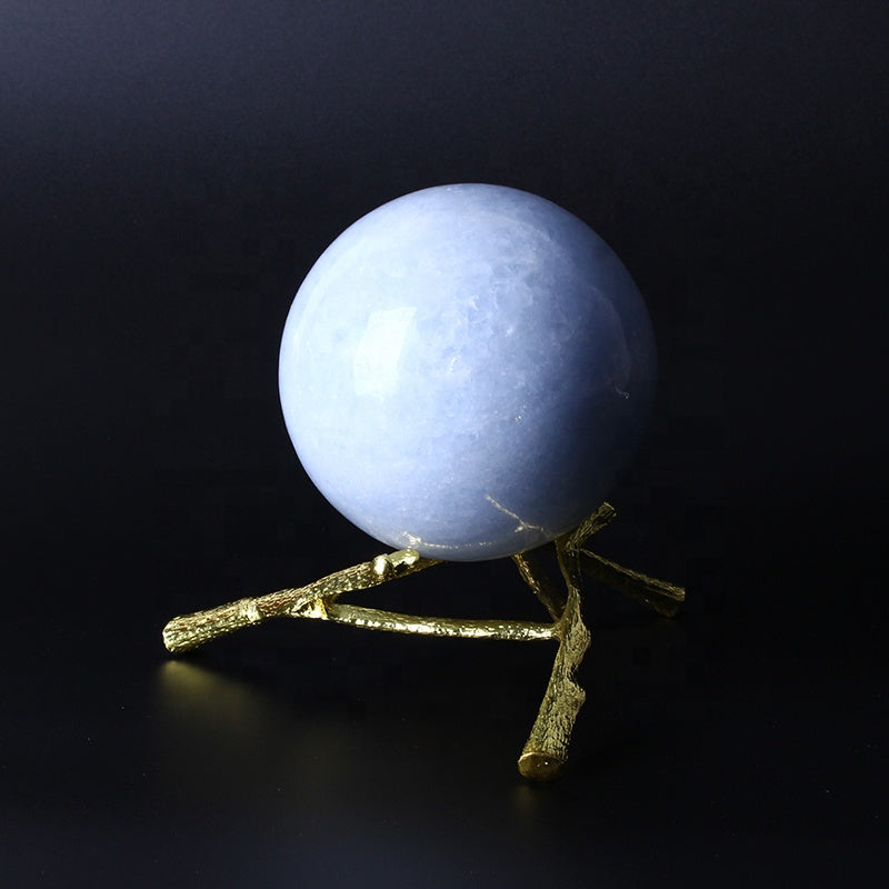 La esfera de cristal de la bola de cristal de piedra alfall cuadrada azul es decorativa 