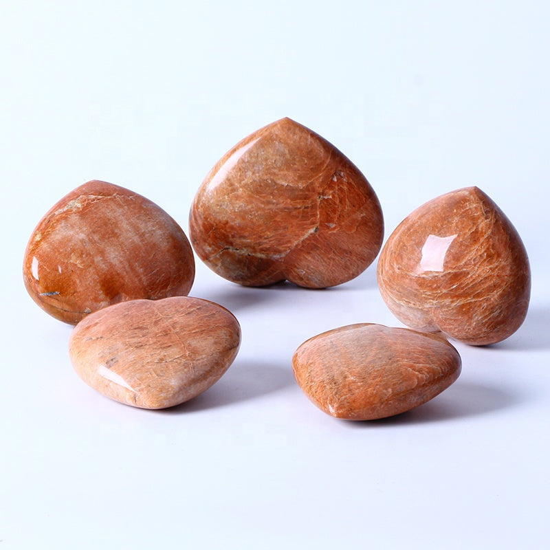 Natural Carved Heart Shaped Polished Orange Moonstone Quartz Crystal Heart For Gift