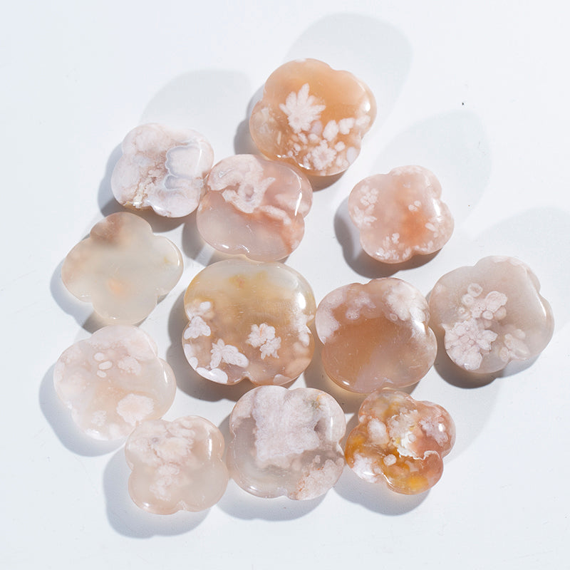 Venta al por mayor de cristal natural tallado curativo flores de cerezo ágata trébol para decoración 