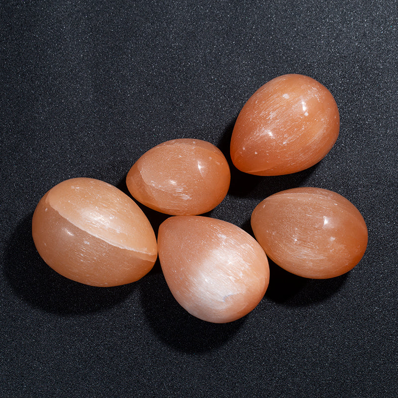 Polished natural orange selenite gypsum stone eggs for healing